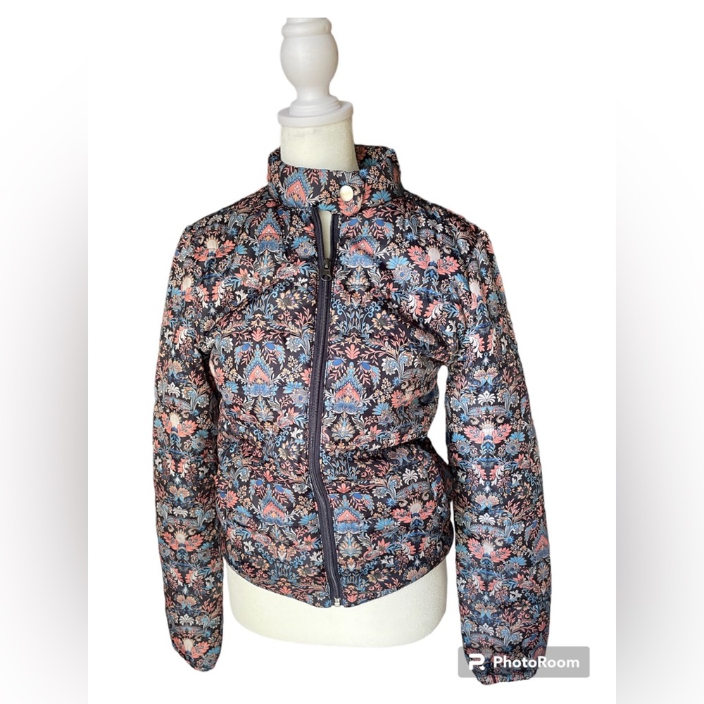 Stradavirus Jacket